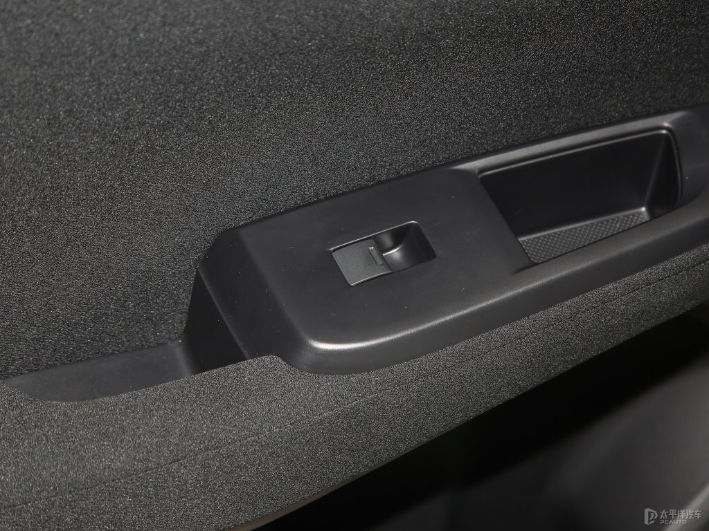 皓月白享域車廂內(nèi)飾圖片