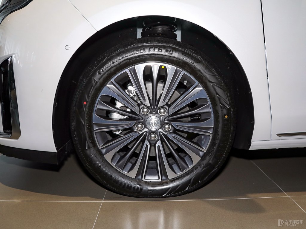 珍珠白別克GL8車身外觀圖片