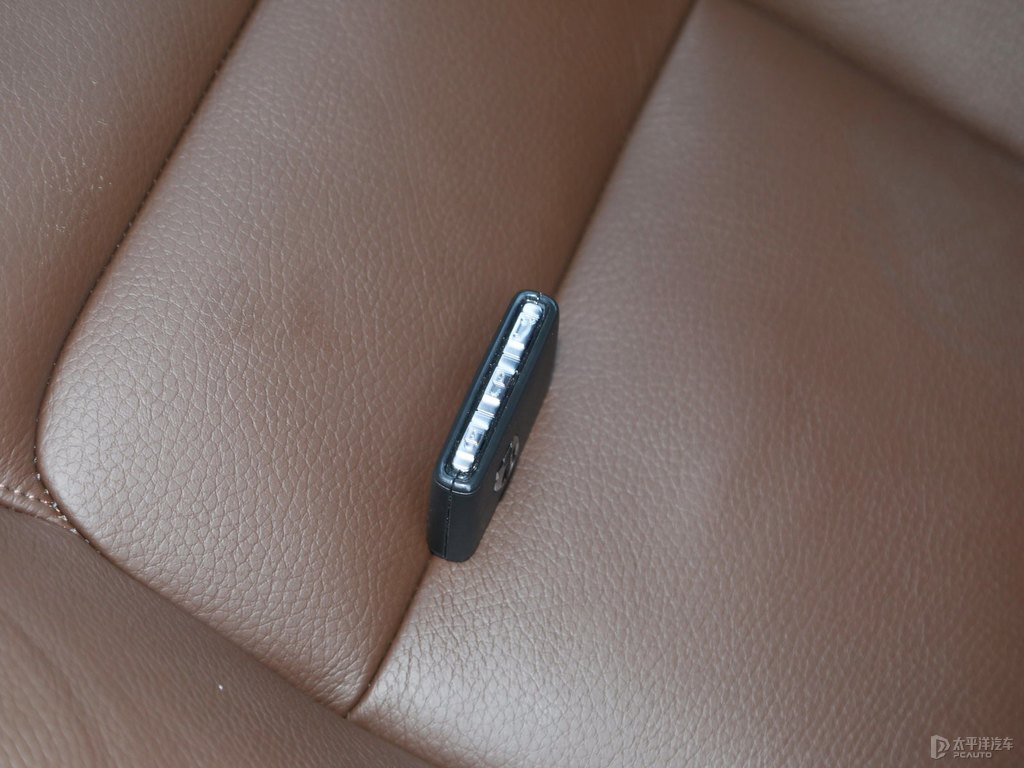 瑪瑙黑沃爾沃XC90細節(jié)其它細節(jié)圖片