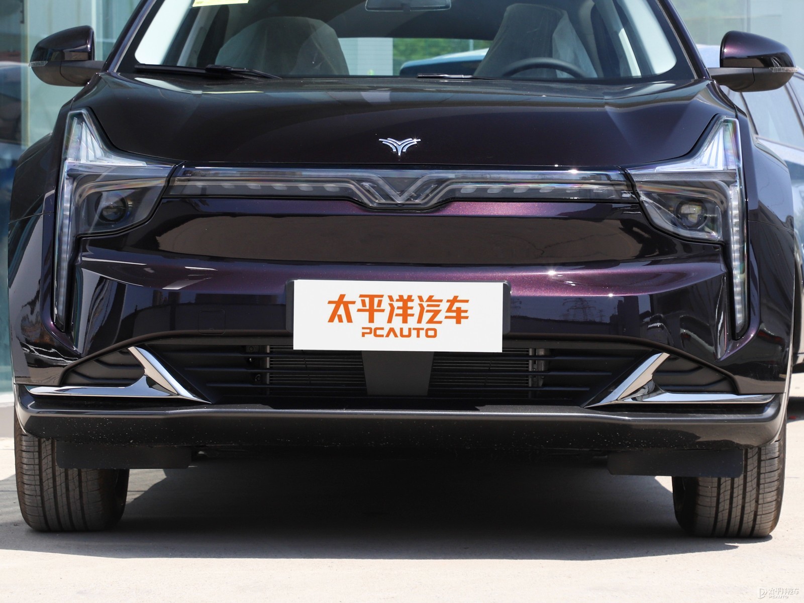 哪吒U外觀高清大圖