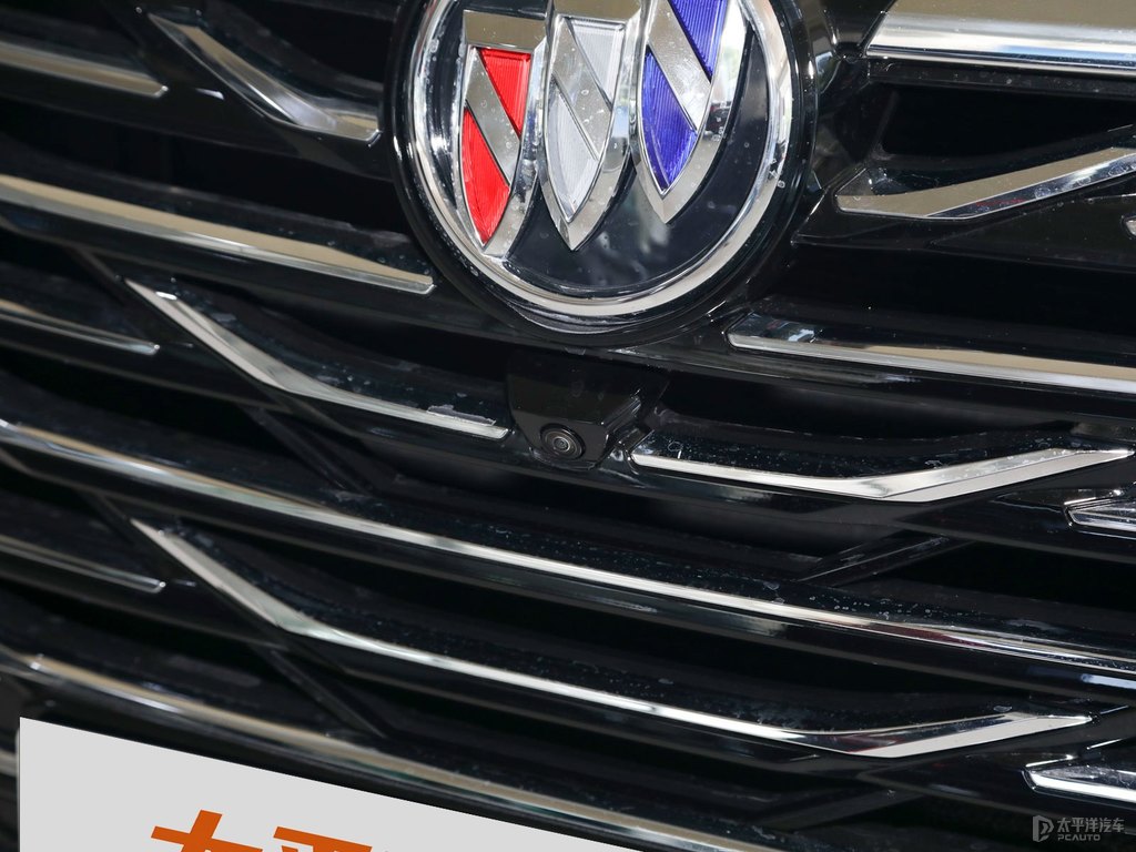 琥珀金別克GL8車頭外觀圖片