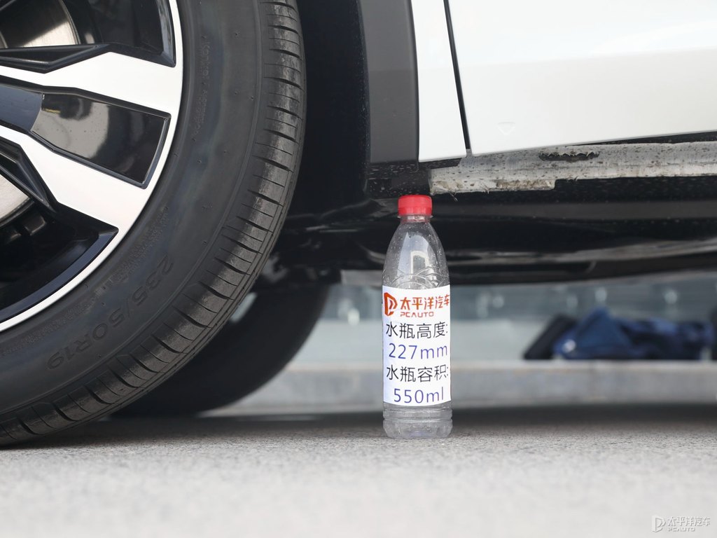 極光白途觀L車身外觀圖片