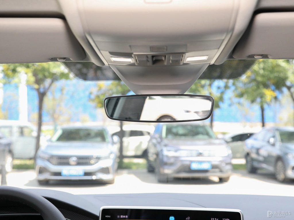 極光白途觀L車廂內(nèi)飾圖片