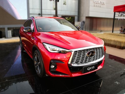 英菲尼迪QX55外觀