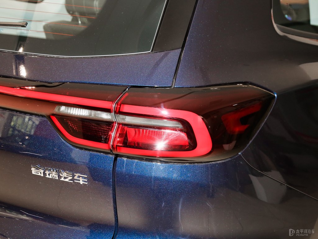 萊茵藍(lán)瑞虎8車尾外觀圖片