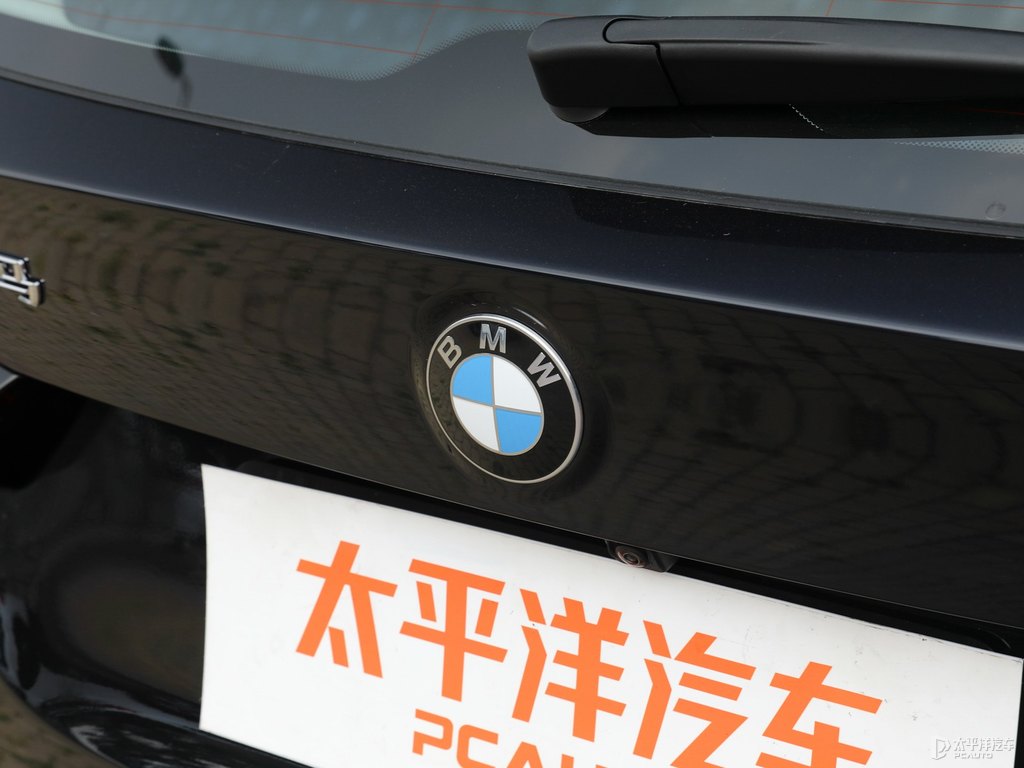 碳黑寶馬X3車尾外觀圖片