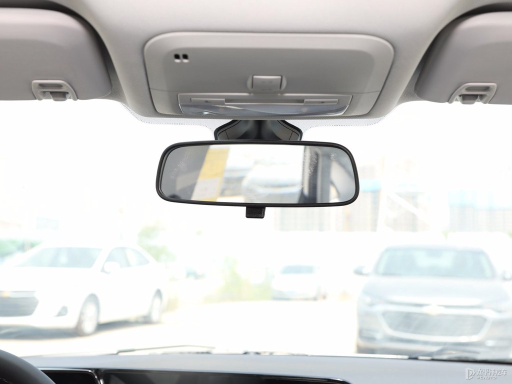 閃耀白科魯澤車廂內(nèi)飾圖片