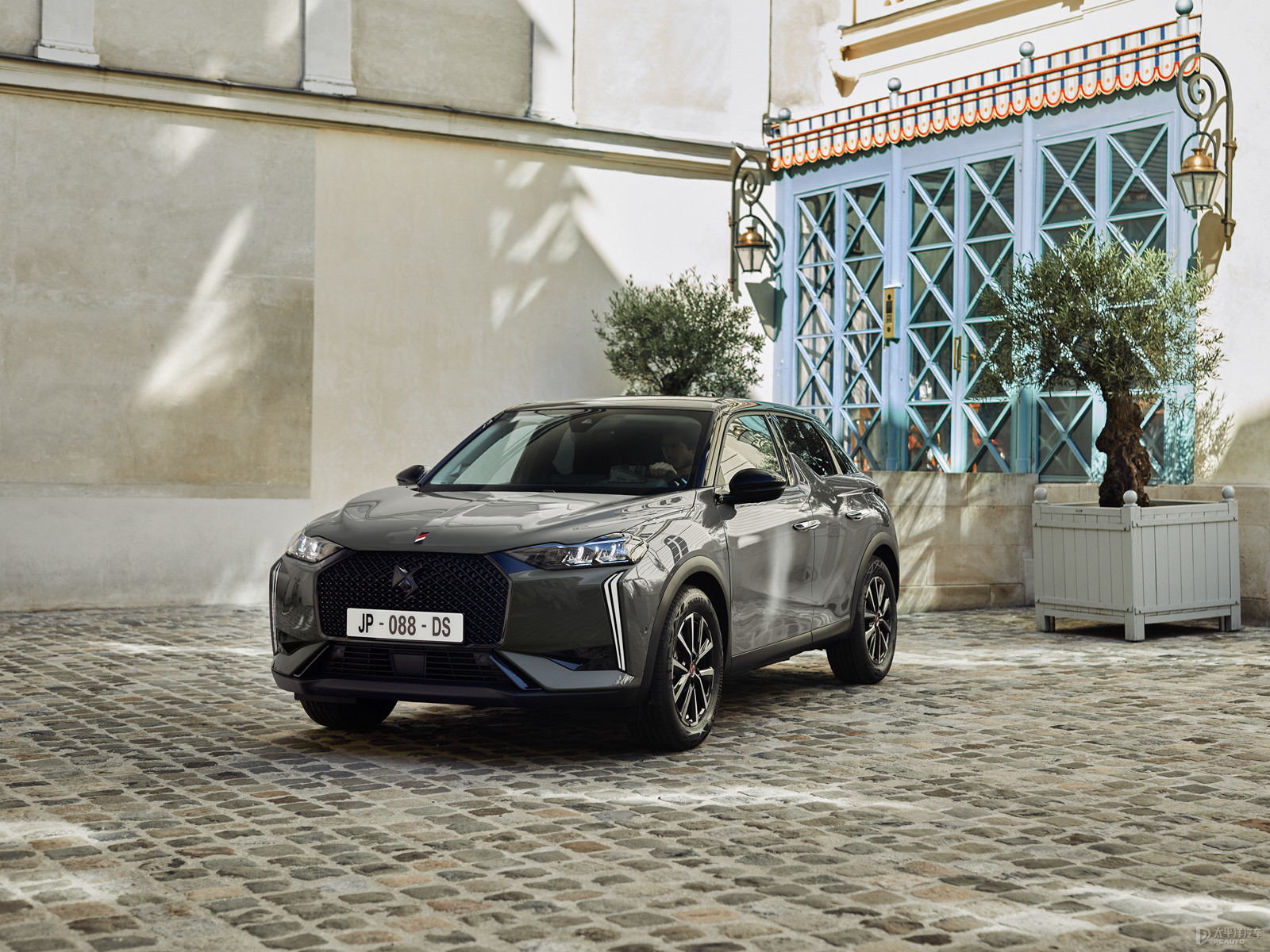 DS 3新能源外觀高清大圖