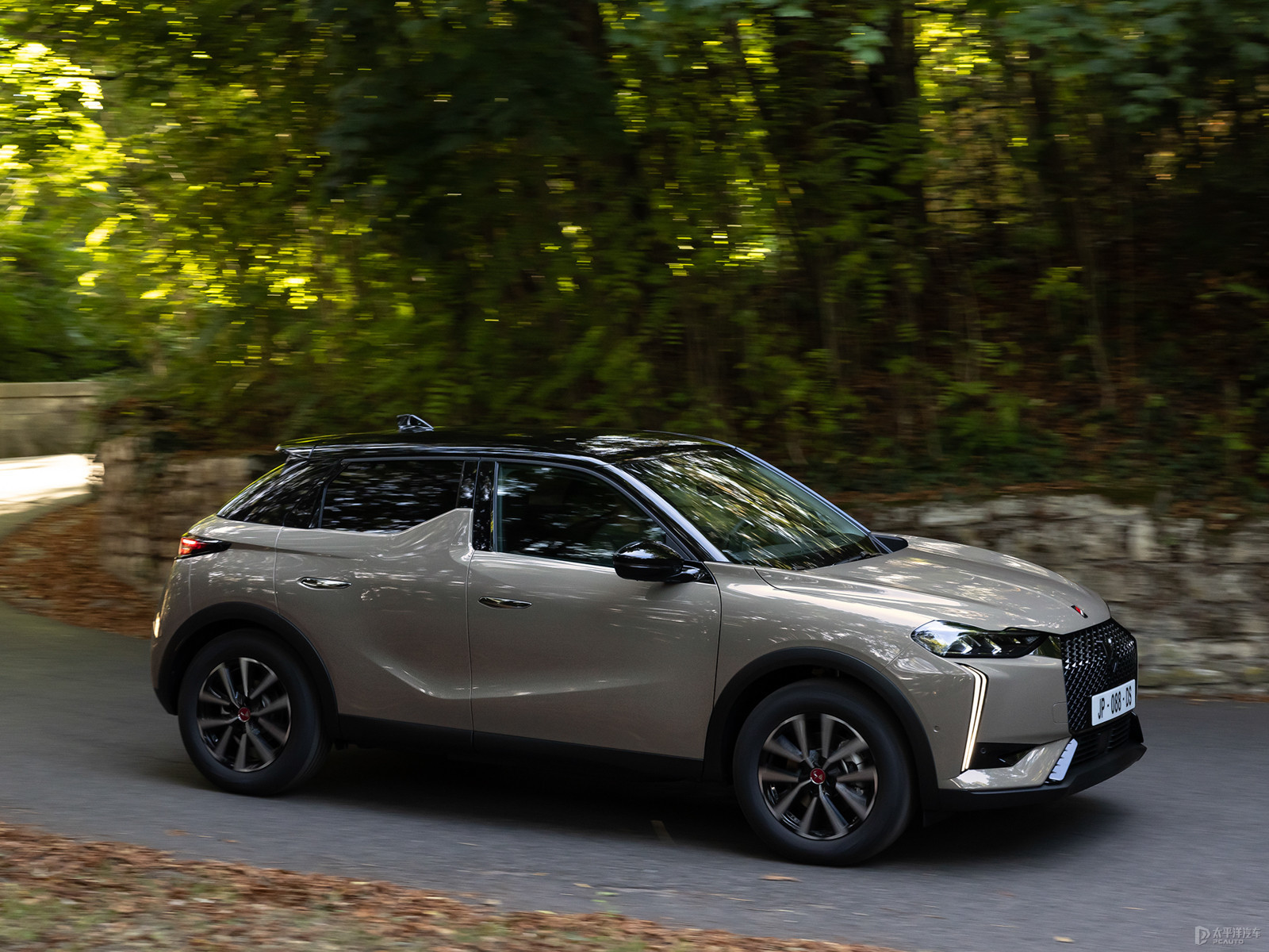 DS 3新能源外觀高清大圖