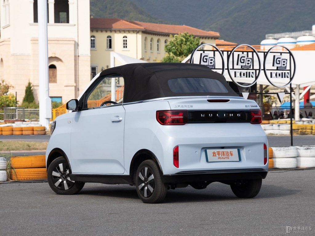 海天藍(lán)宏光MINIEV整車外觀外觀圖片