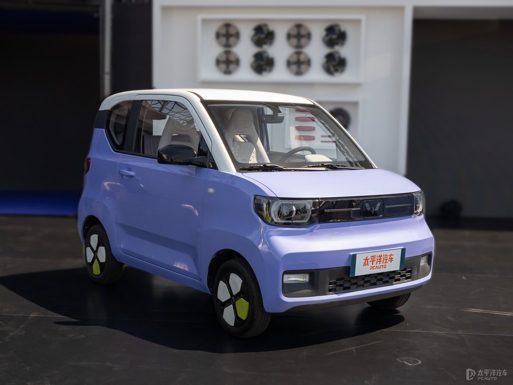 黑色+薰衣草紫宏光MINIEV整車外觀外觀圖片