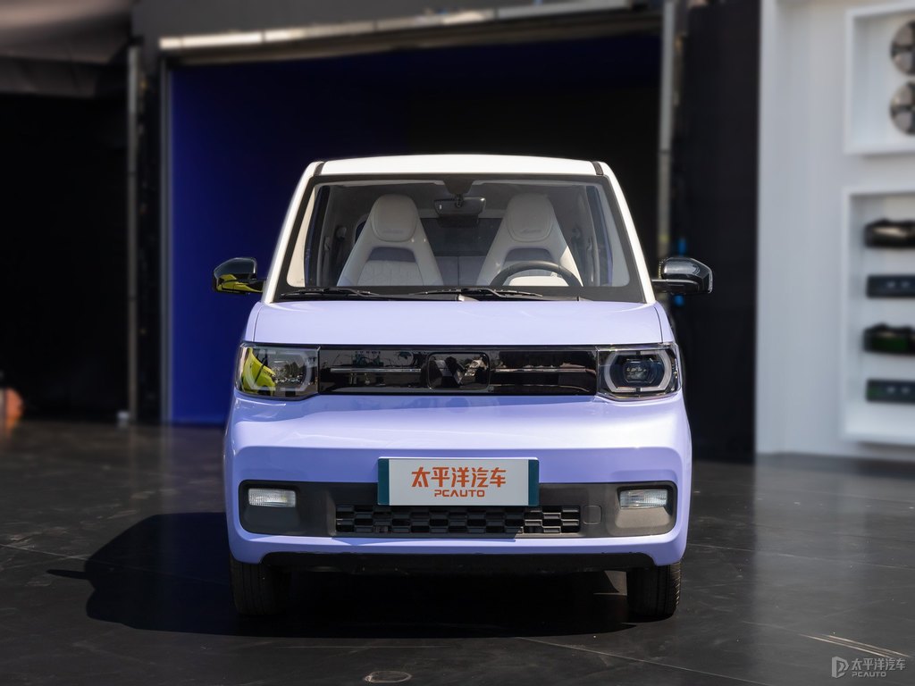 黑色+薰衣草紫宏光MINIEV整車外觀外觀圖片