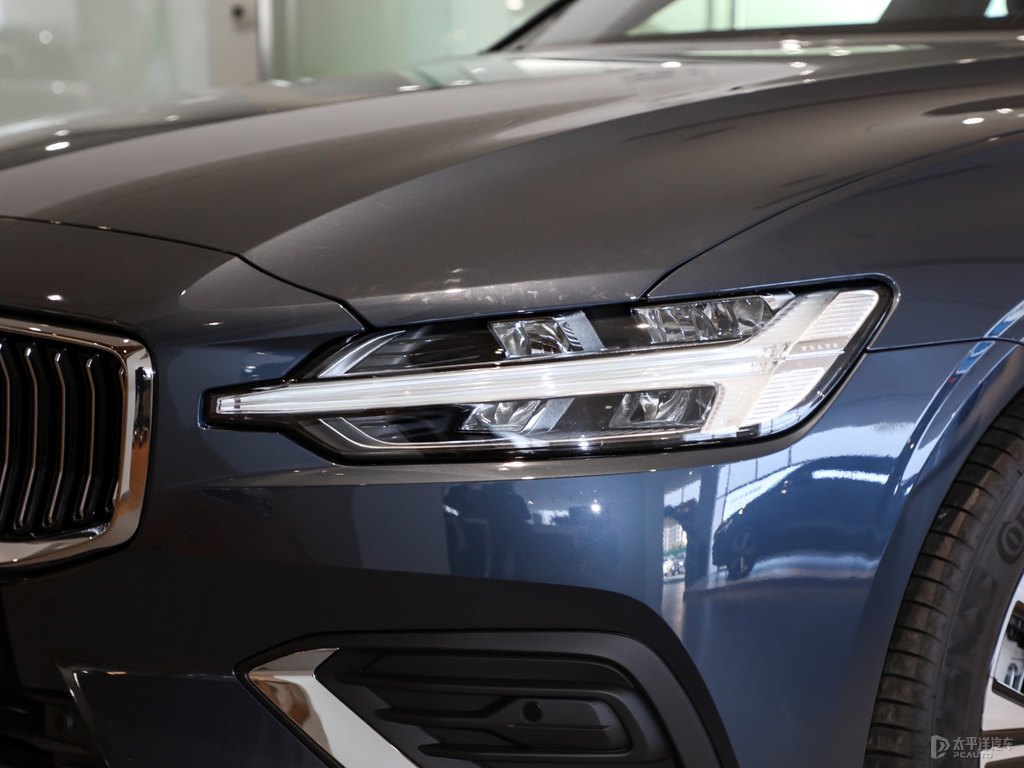 牛仔藍(lán)沃爾沃V60車頭外觀圖片