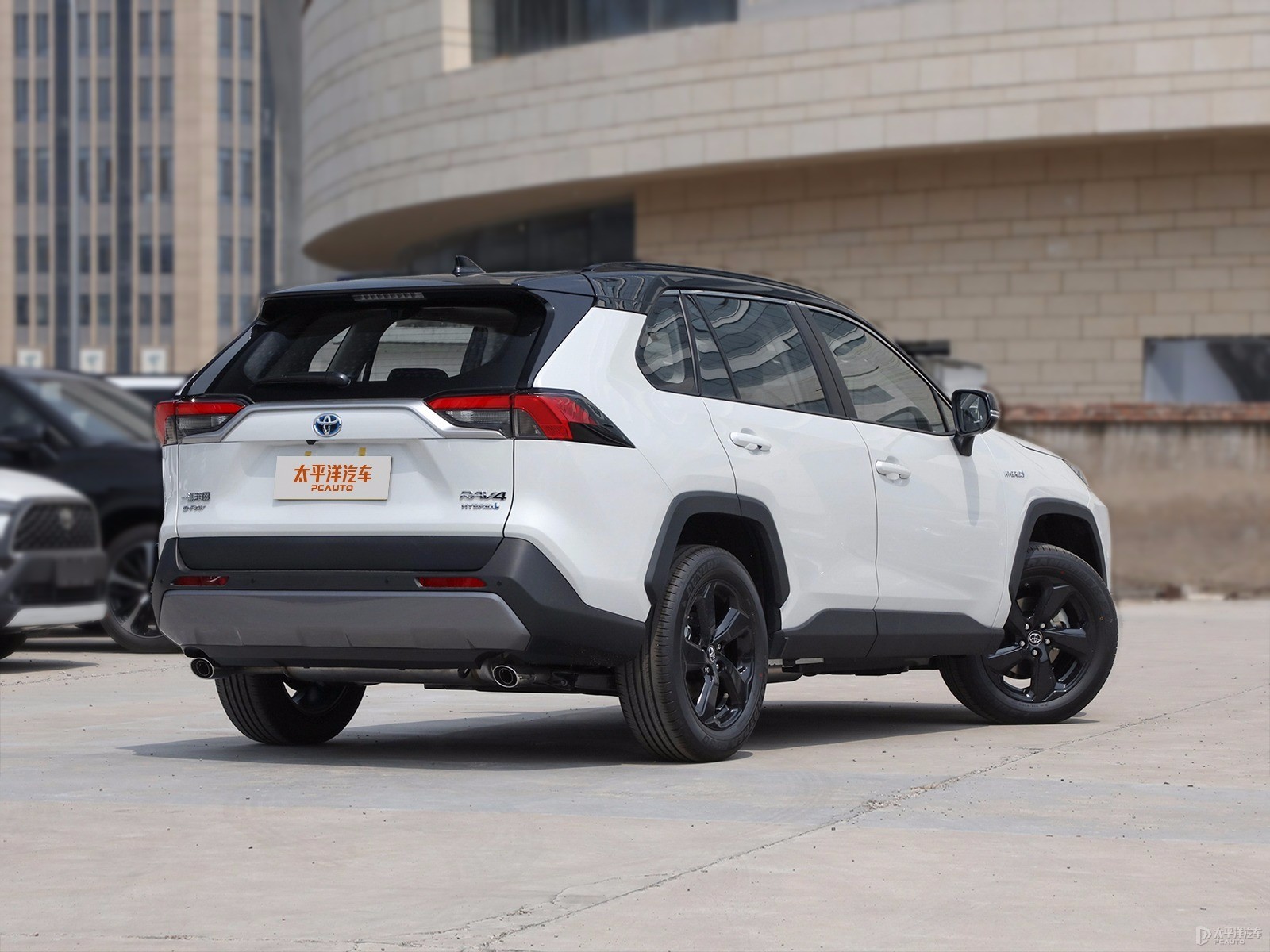RAV4榮放外觀高清大圖