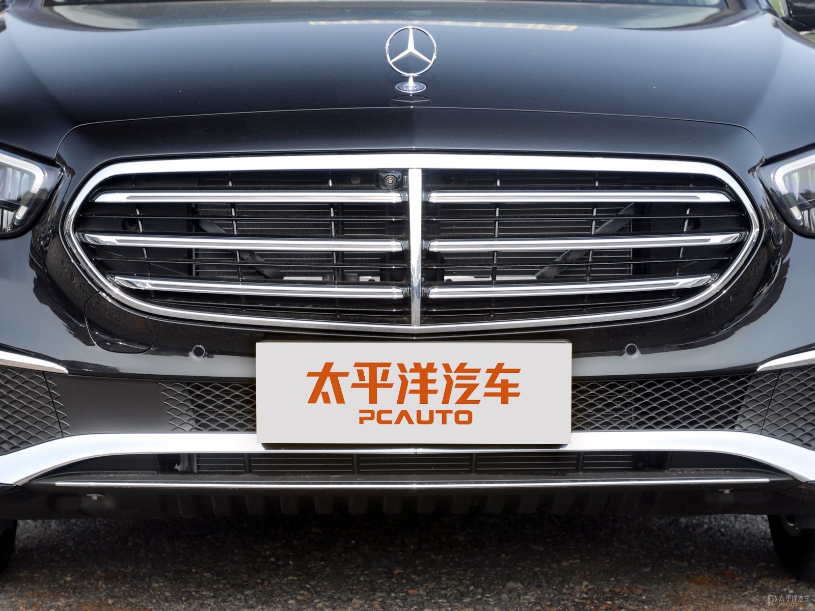 奔馳E級(jí)外觀高清大圖