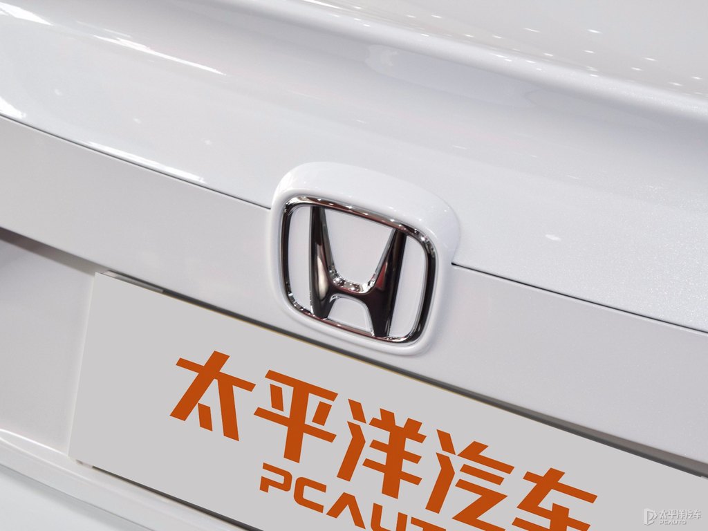 星月白雅閣車尾外觀圖片