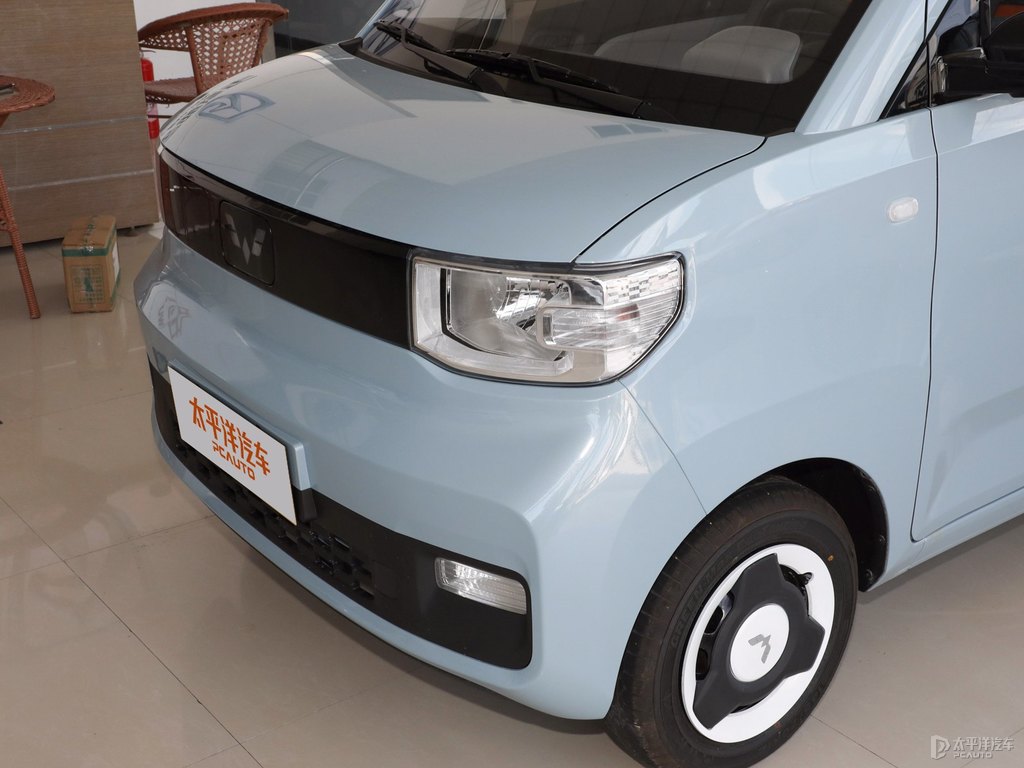 星空藍宏光MINIEV車頭外觀圖片