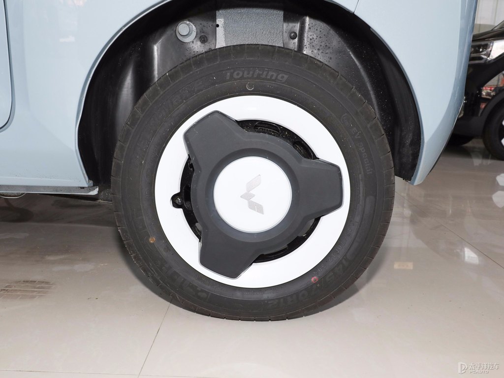 星空藍(lán)宏光MINIEV車身外觀圖片