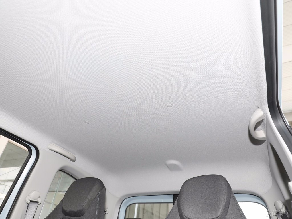 星空藍(lán)宏光MINIEV車廂內(nèi)飾圖片