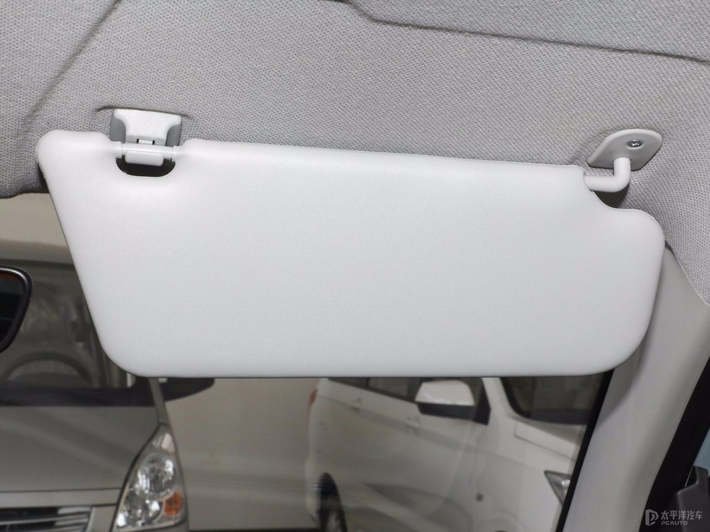 星空藍(lán)宏光MINIEV車(chē)廂內(nèi)飾圖片