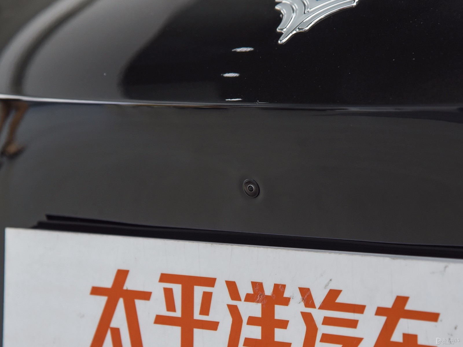 哪吒S外觀高清大圖