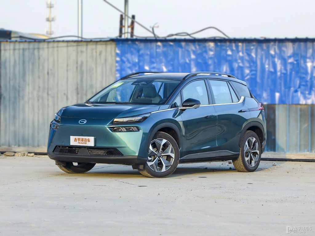 煙雨青AION V整車外觀外觀圖片