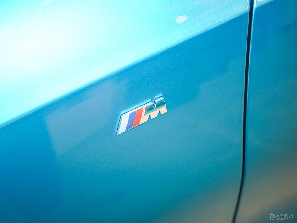 海岸藍(lán)寶馬3系車(chē)身外觀圖片