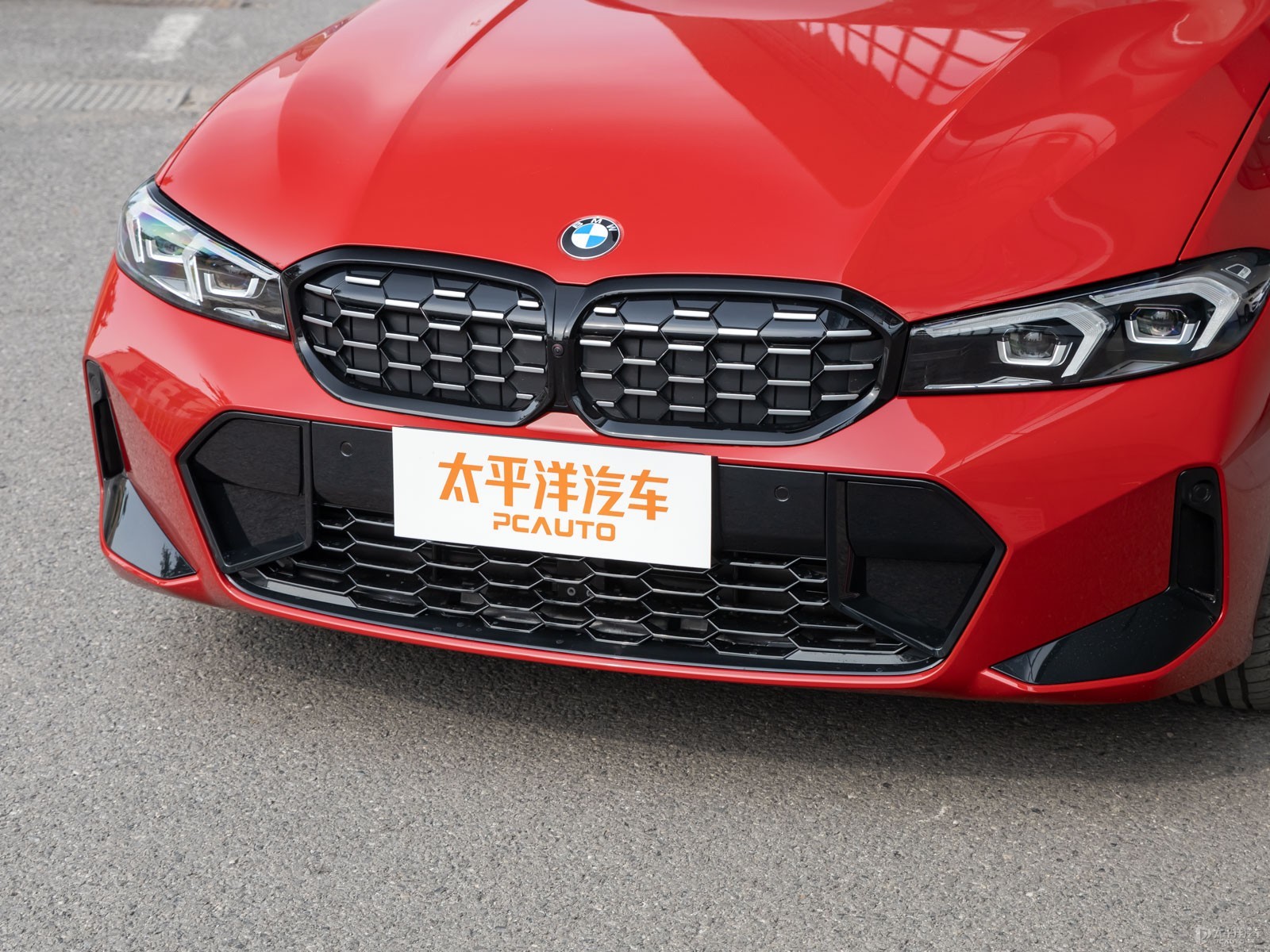 寶馬3系外觀高清大圖