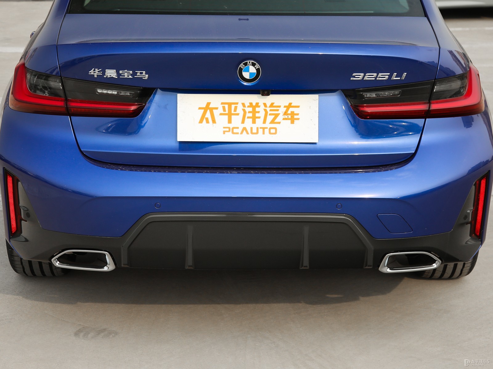 寶馬3系外觀高清大圖