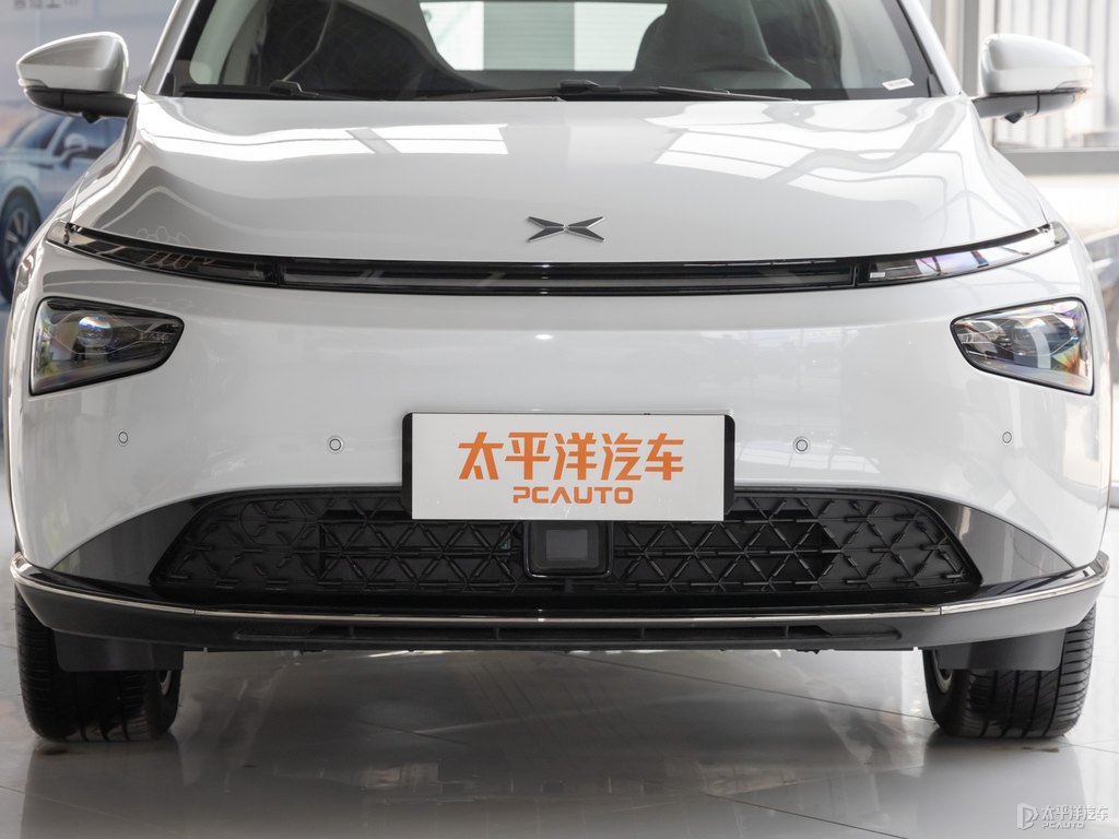 星云白小鵬G3車頭外觀圖片