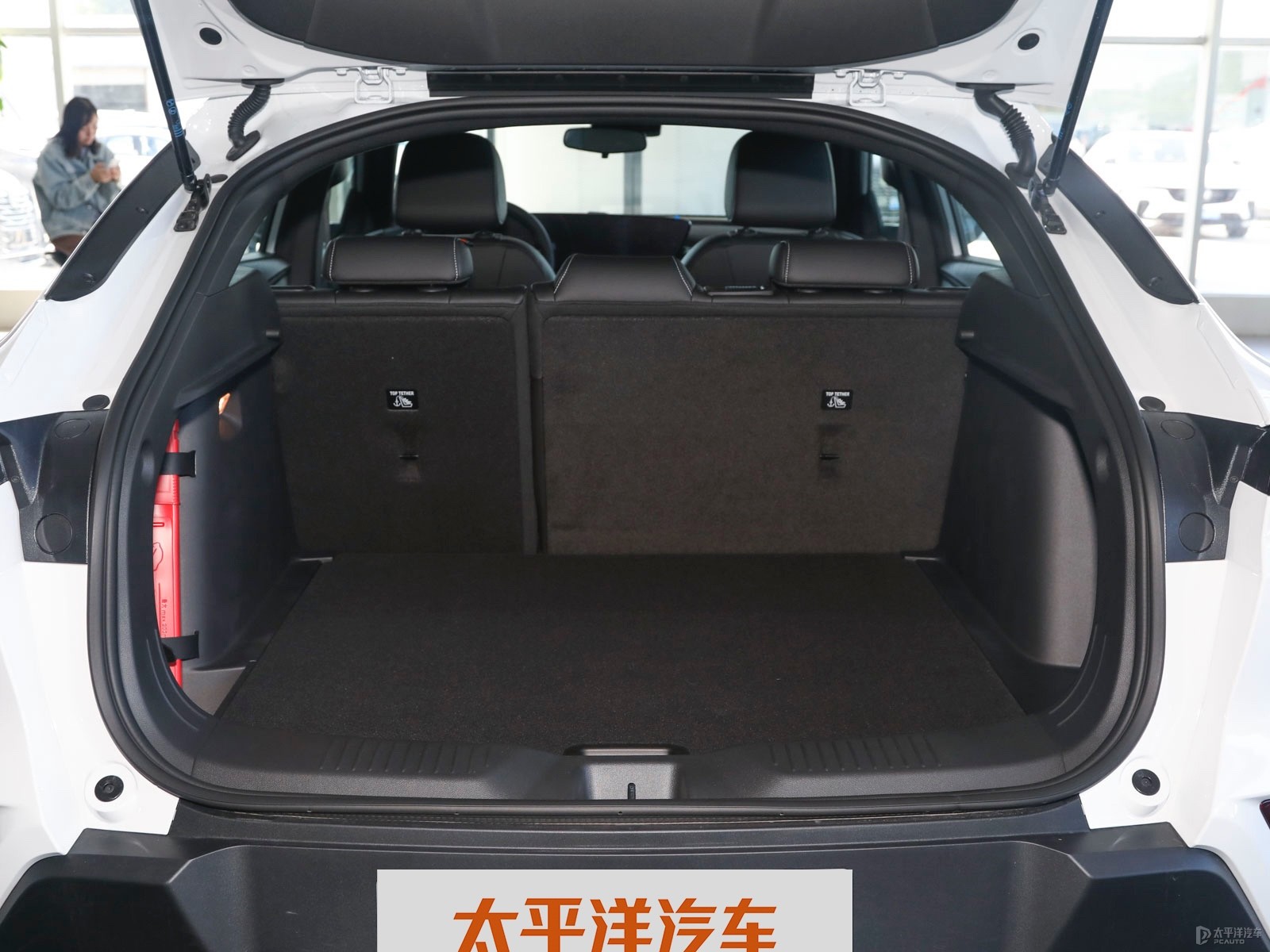 昂揚空間高清大圖