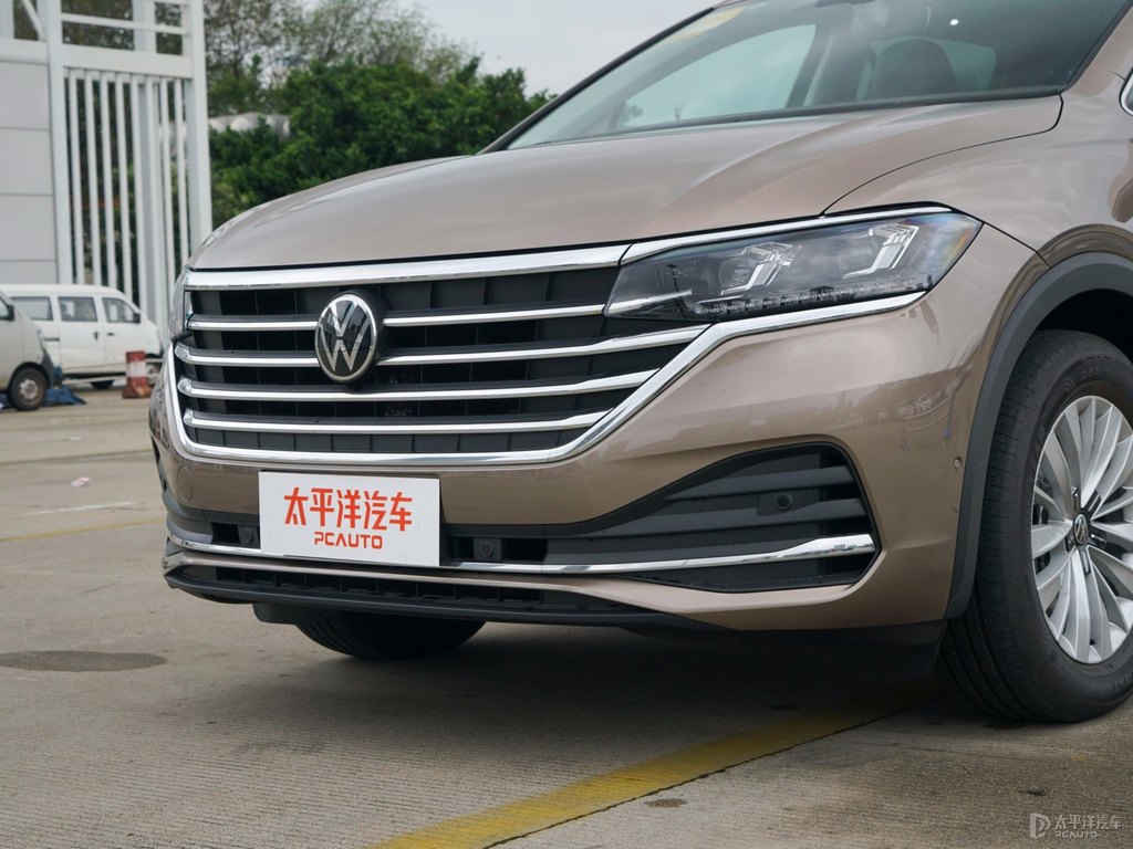 日冕金威然車頭外觀圖片