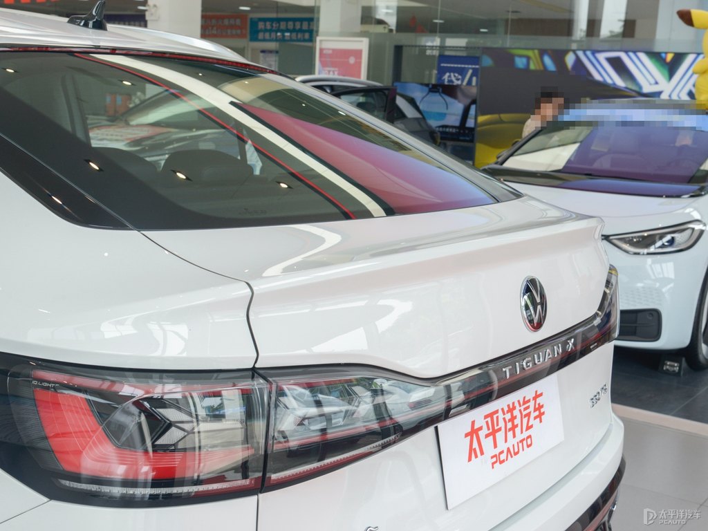 極光白途觀X車尾外觀圖片
