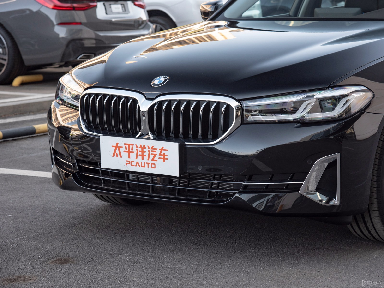 寶馬5系外觀高清大圖