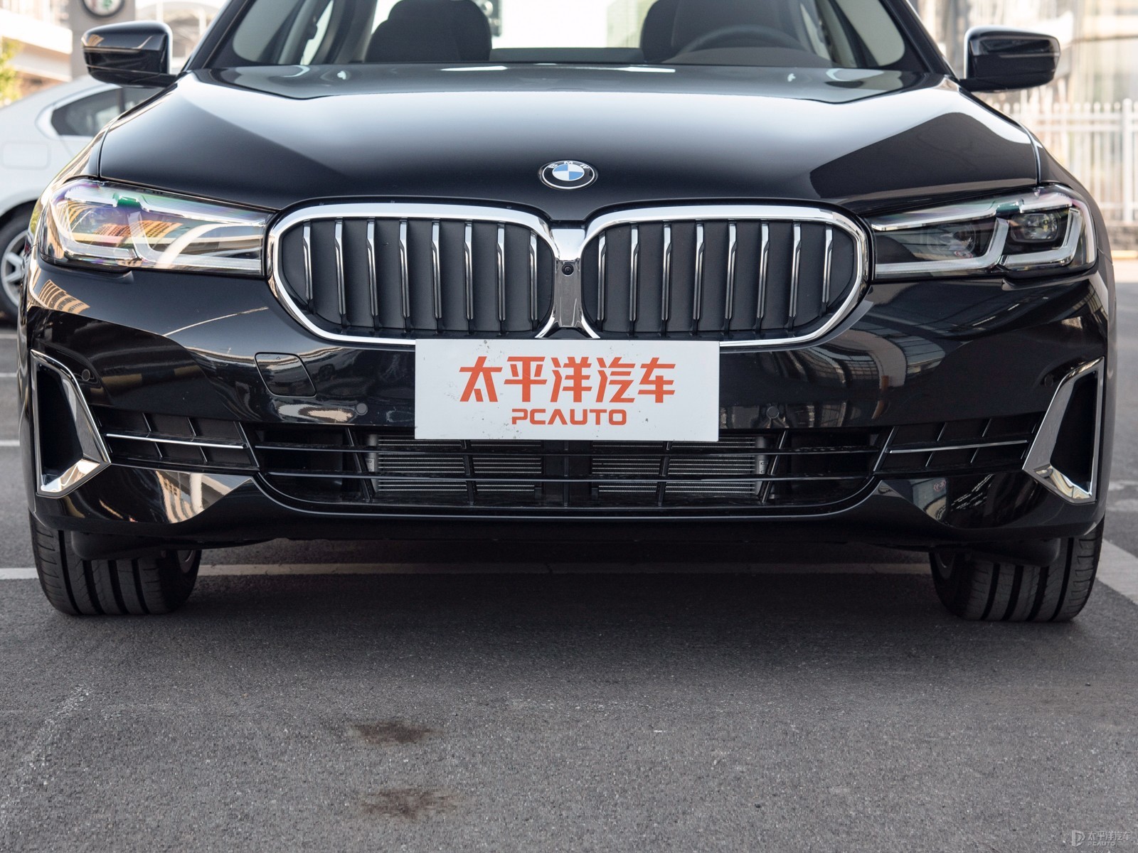寶馬5系外觀高清大圖