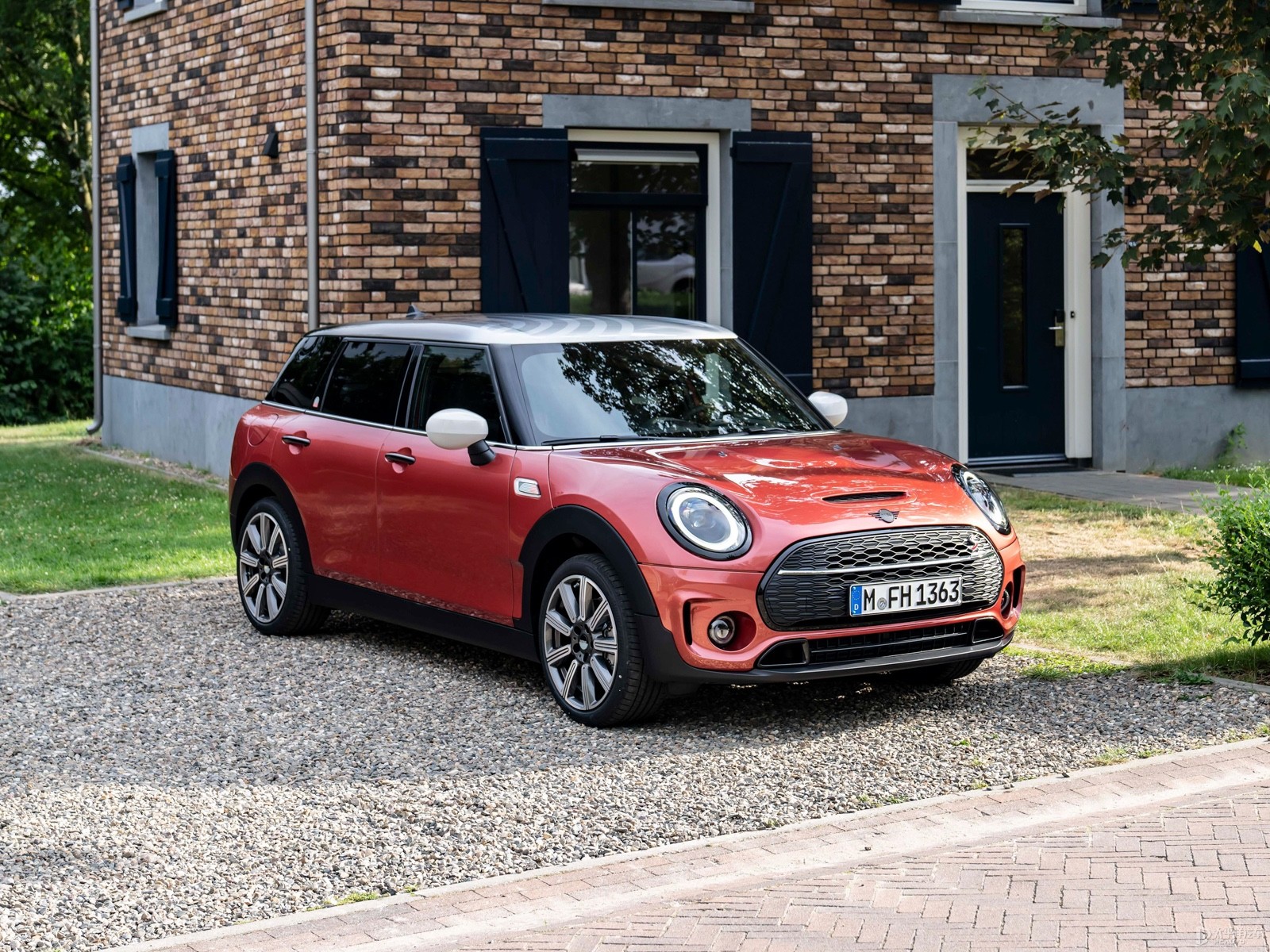 MINI CLUBMAN外觀高清大圖