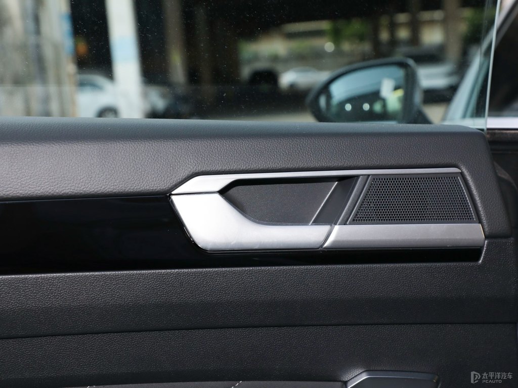 星河灰大眾CC車廂內(nèi)飾圖片