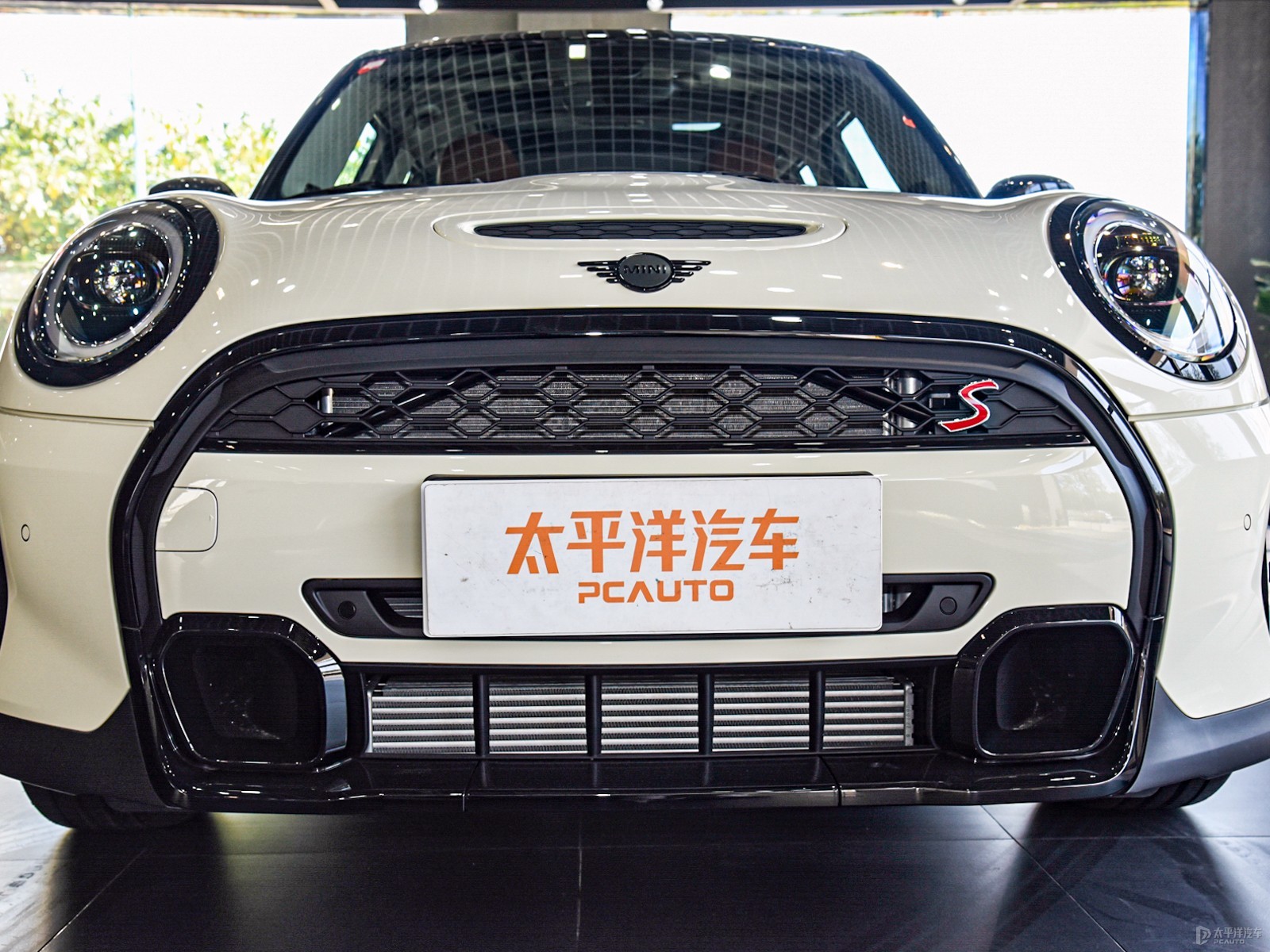 MINI外觀高清大圖