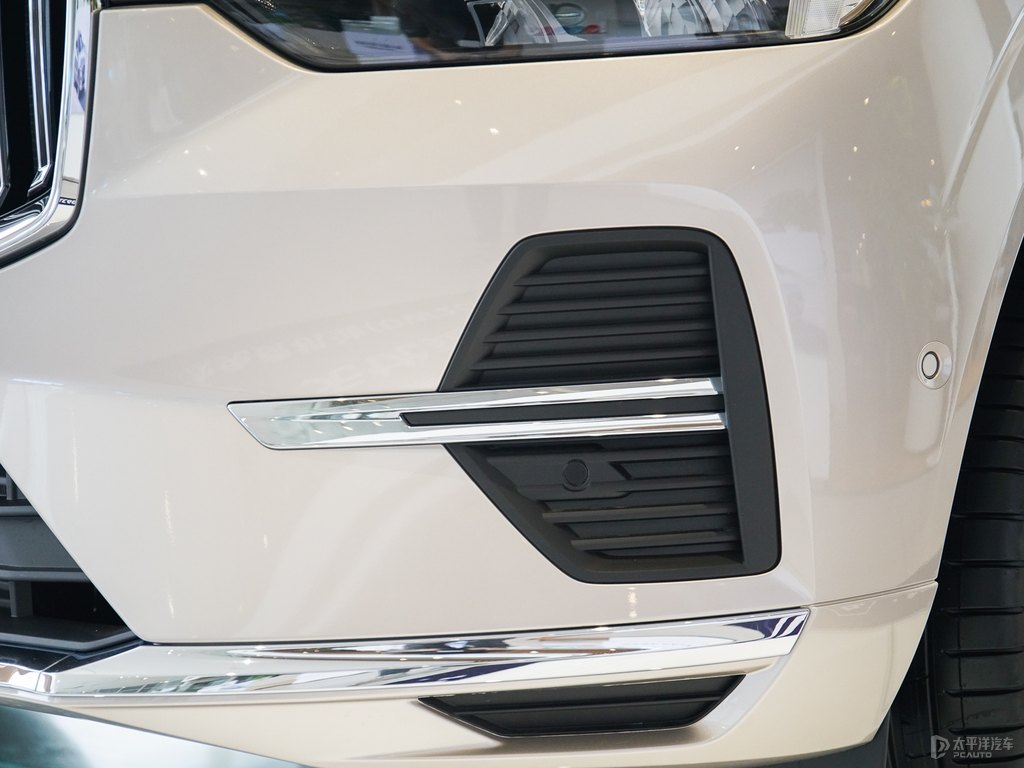 星耀沙沃爾沃XC60新能源車頭外觀圖片