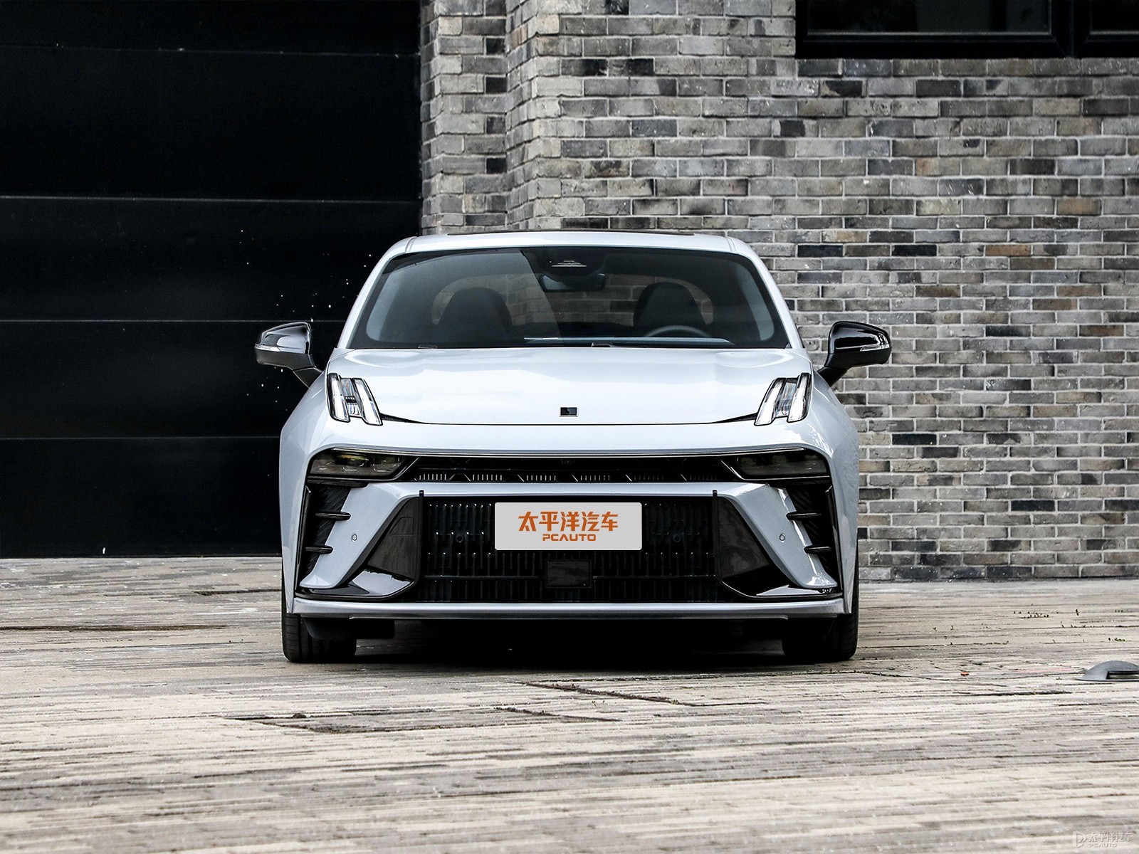領(lǐng)克03外觀高清大圖