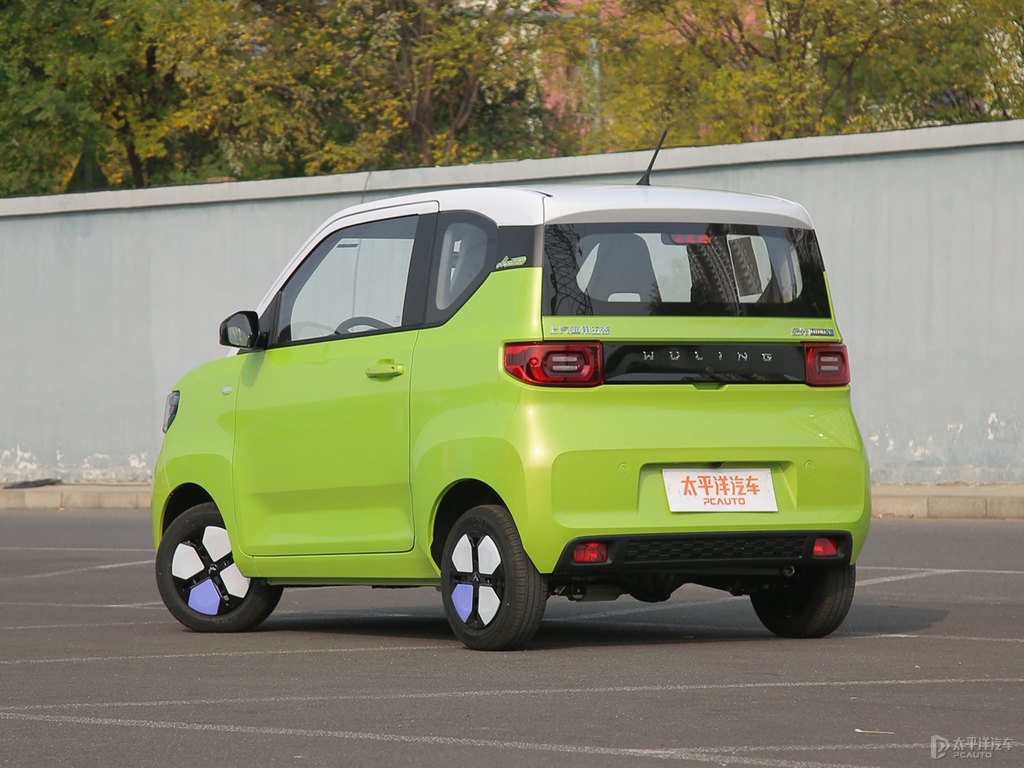 黑色+青檸黃宏光MINIEV整車外觀外觀圖片