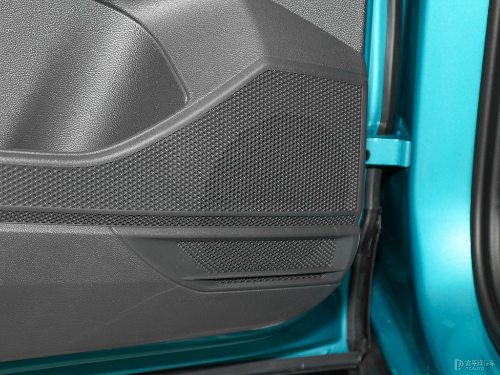 不蕉綠途鎧車廂內(nèi)飾圖片