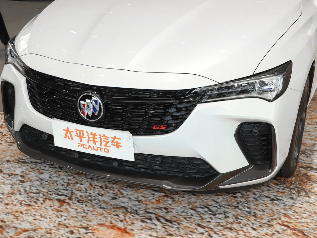 太空白威朗車頭外觀圖片