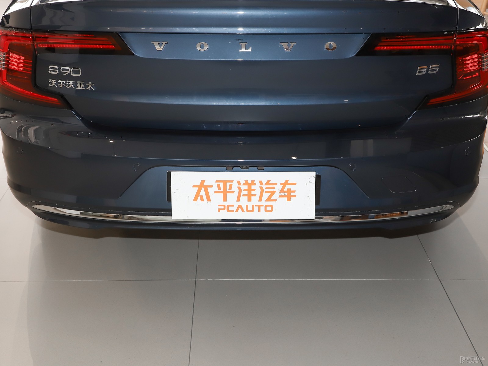 沃爾沃S90外觀高清大圖