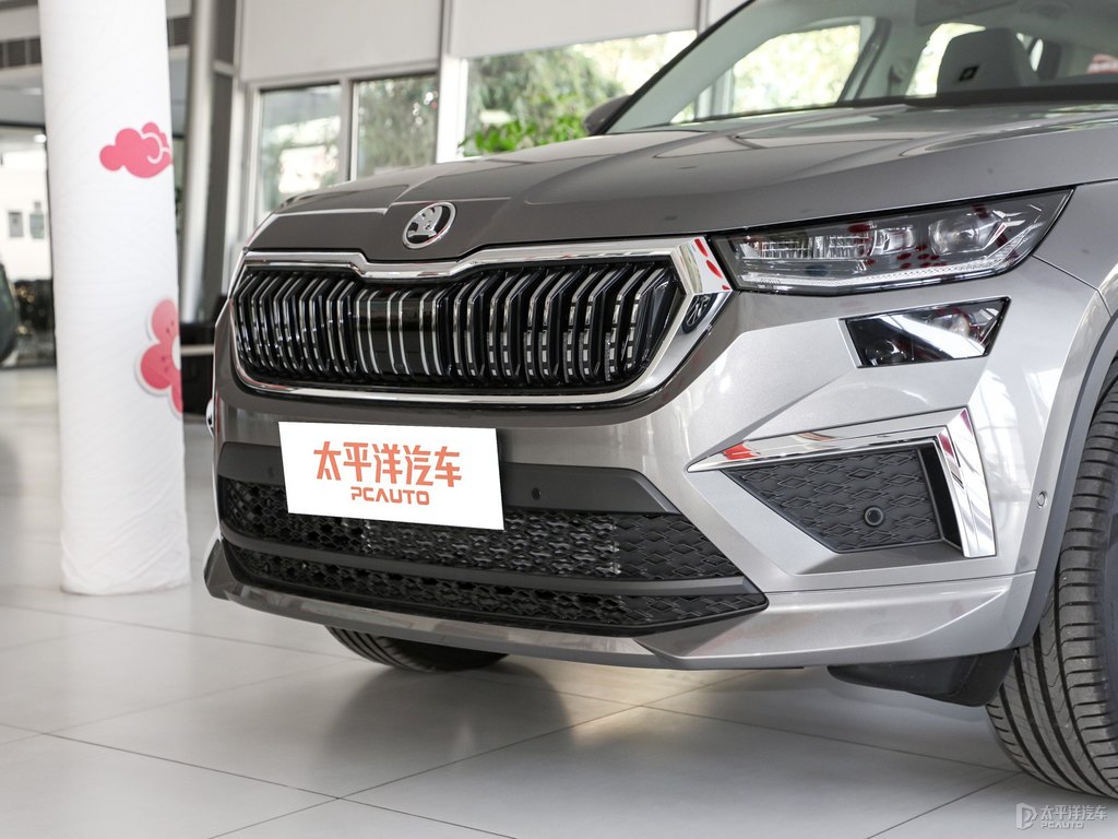 星夜灰柯迪亞克車(chē)頭外觀圖片