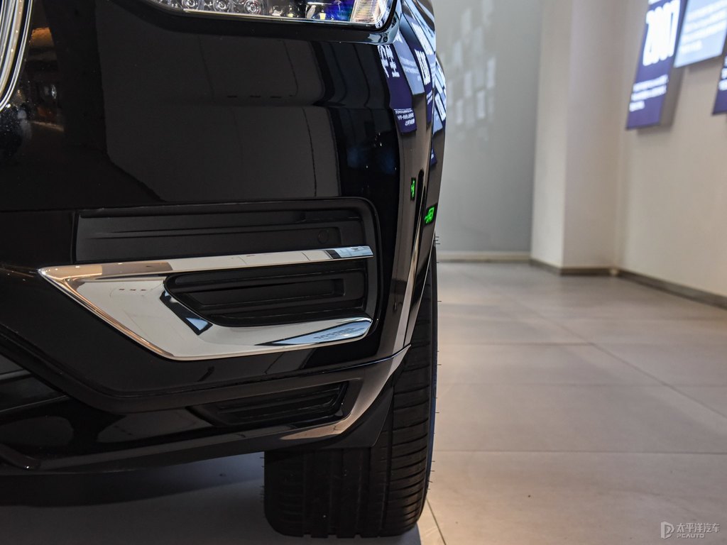 瑪瑙黑沃爾沃XC90車頭外觀圖片