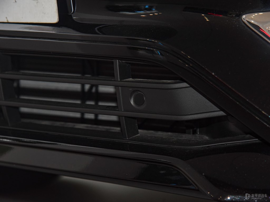 瑪瑙黑沃爾沃XC90車頭外觀圖片