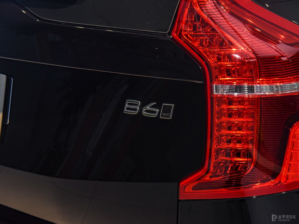 瑪瑙黑沃爾沃XC90車尾外觀圖片