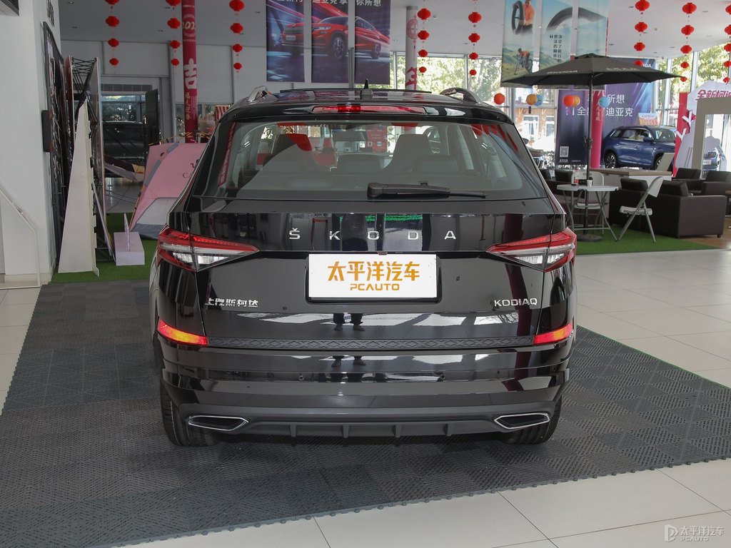 沉靜黑柯迪亞克整車(chē)外觀外觀圖片