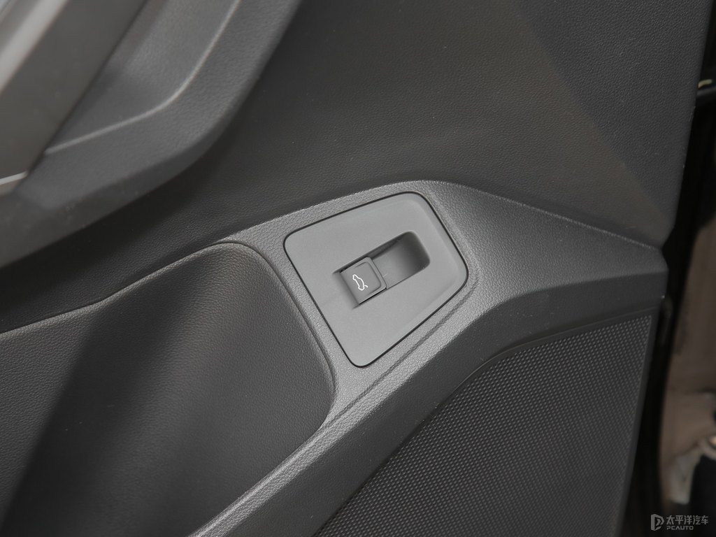 途觀L車廂內(nèi)飾圖片